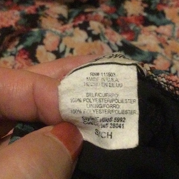 EUC Lily White Floral Wide Leg Palazzo Pants - Picture 8 of 8